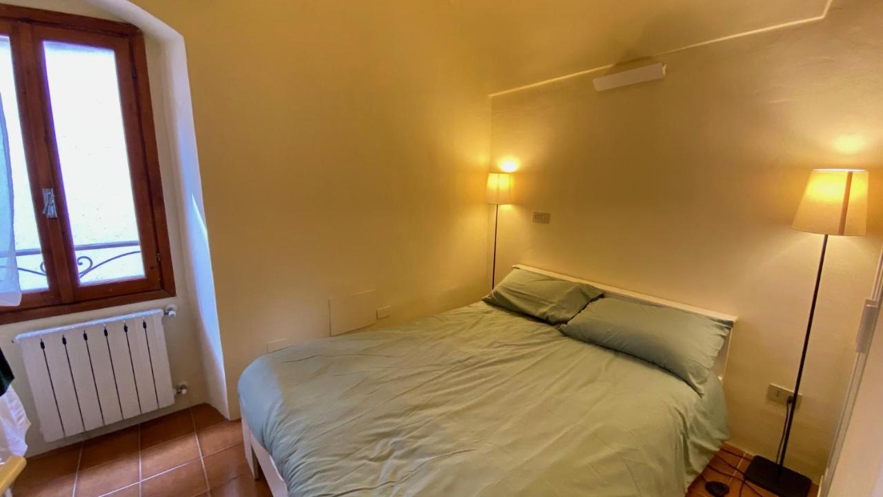 I Tetti Di Via Corradi Villa Sanremo Luaran gambar