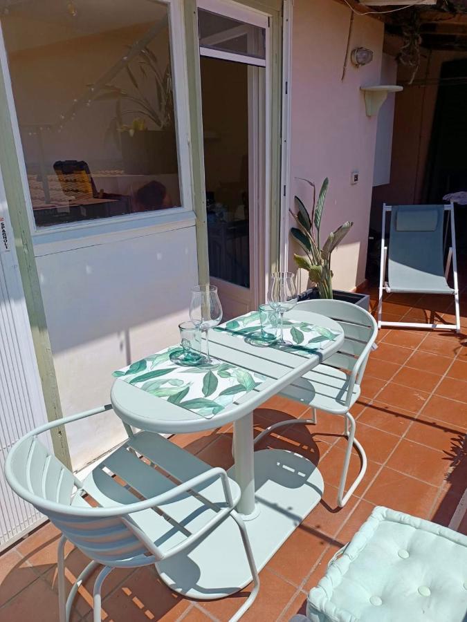 I Tetti Di Via Corradi Villa Sanremo Luaran gambar